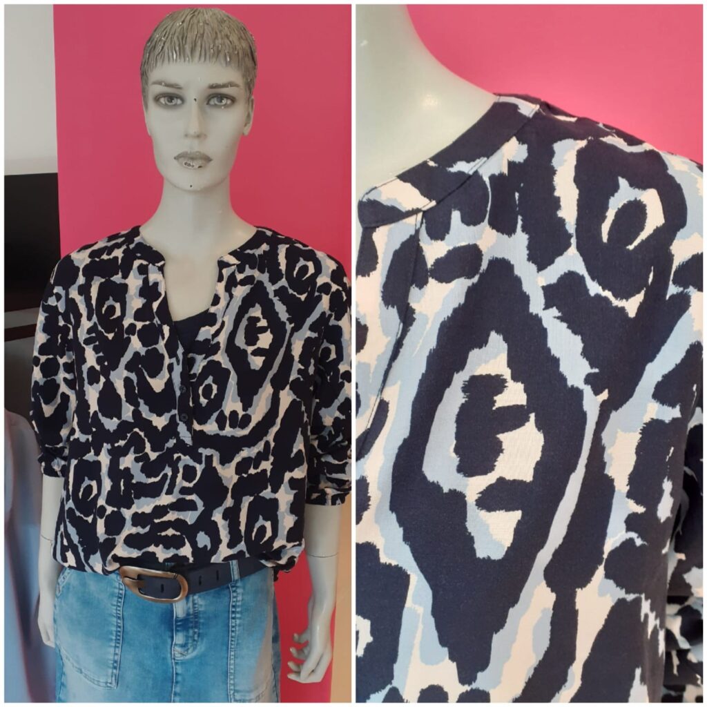 Bluse dunkelblau gemustert von Cecil