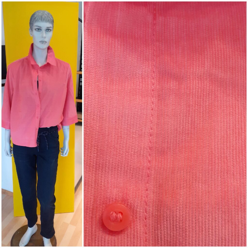 Feincord Bluse von Street One und Jeans von Cecil