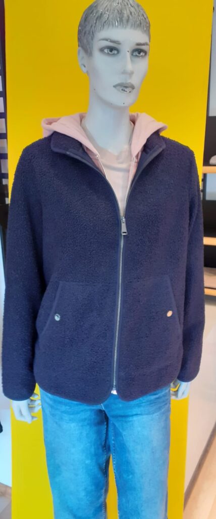 Teddyjacke von Cecil