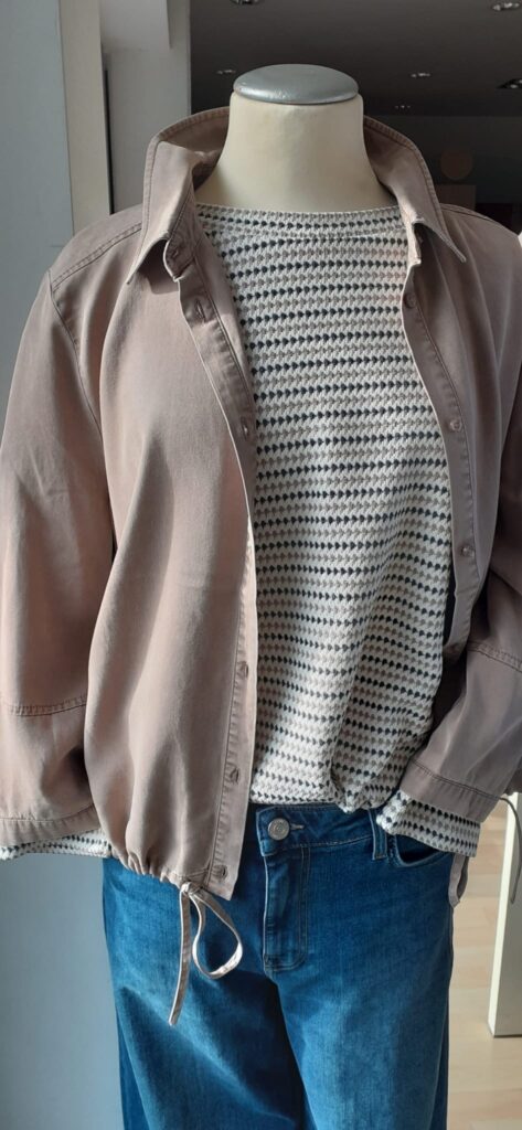 Shirt von Street One und Washed Shirtcollard light terra (Bluse) von Street One