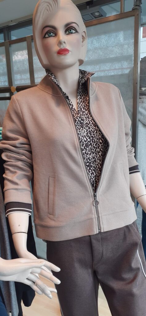 Struktur Zipper Jacke von Street One