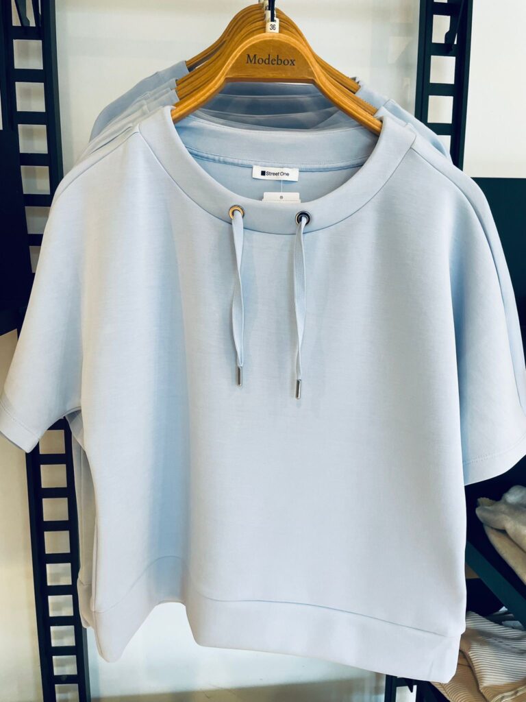 Sweatshirt Seidenoptik 1/2 Arm von Street One