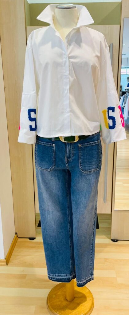 Bluse mit Details an den Ärmeln