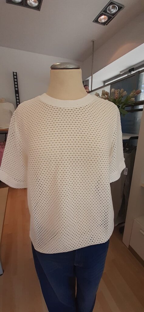 Strick in vanilla white von Cecil